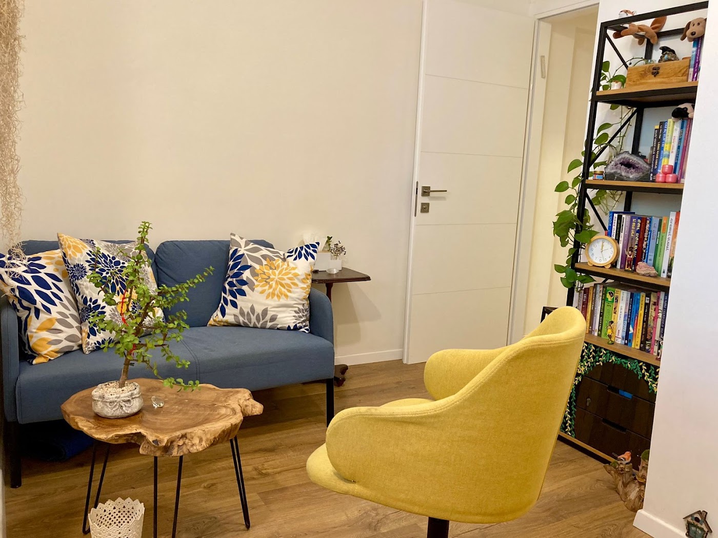 הילה בן-הדור | בדרך שלך | נטורופתית רגשית | הרבליסטית קלינית | רפלקסולוגית