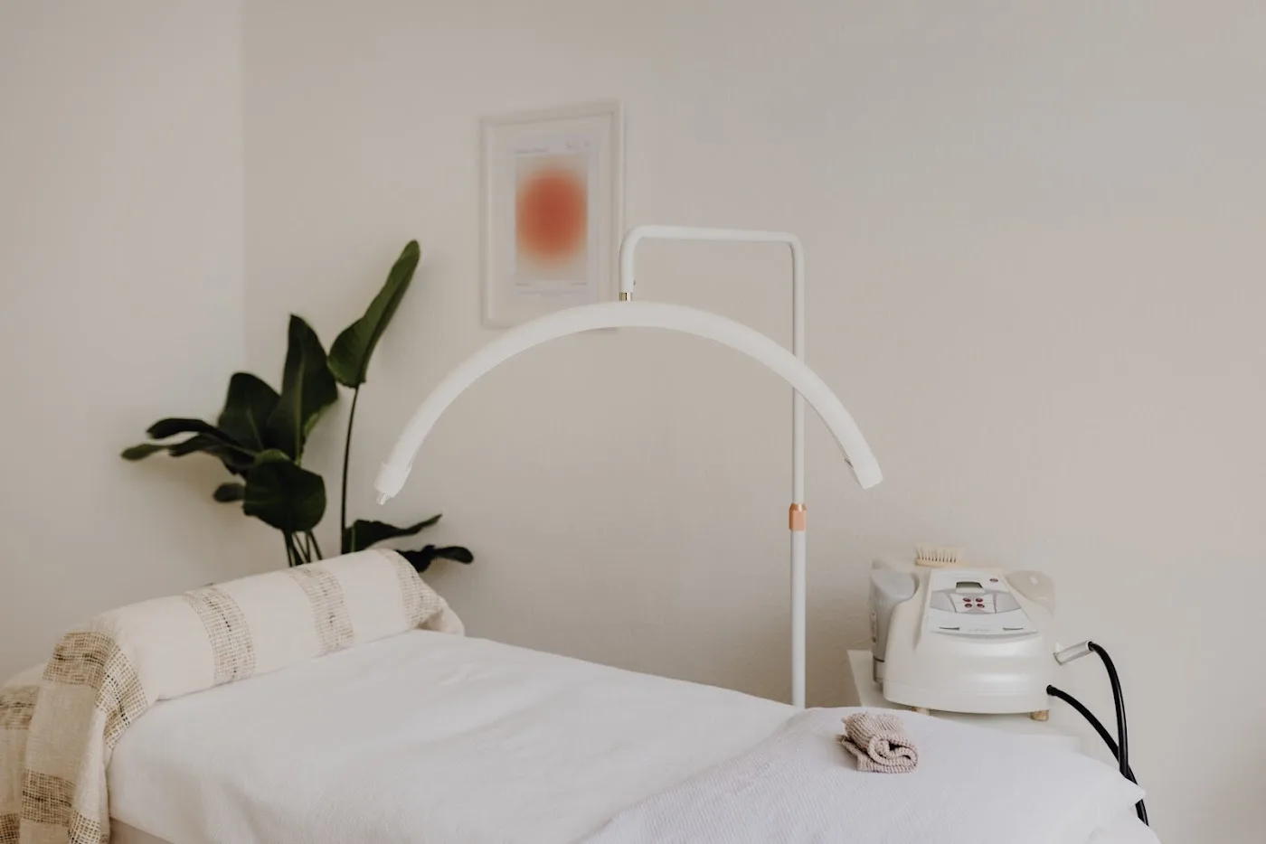 Holistic Skin Lab