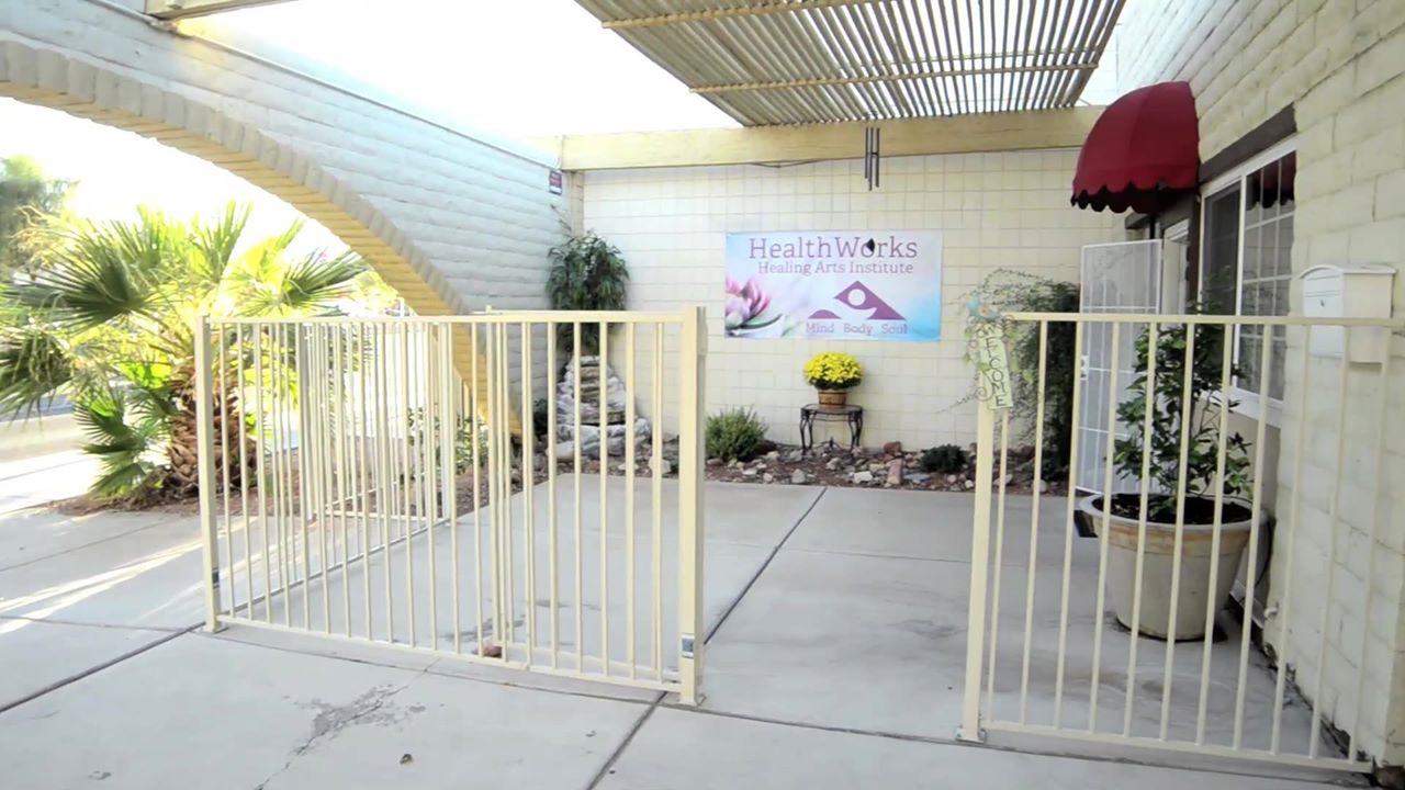 HealthWorks Colon Hydrotherapy Institute