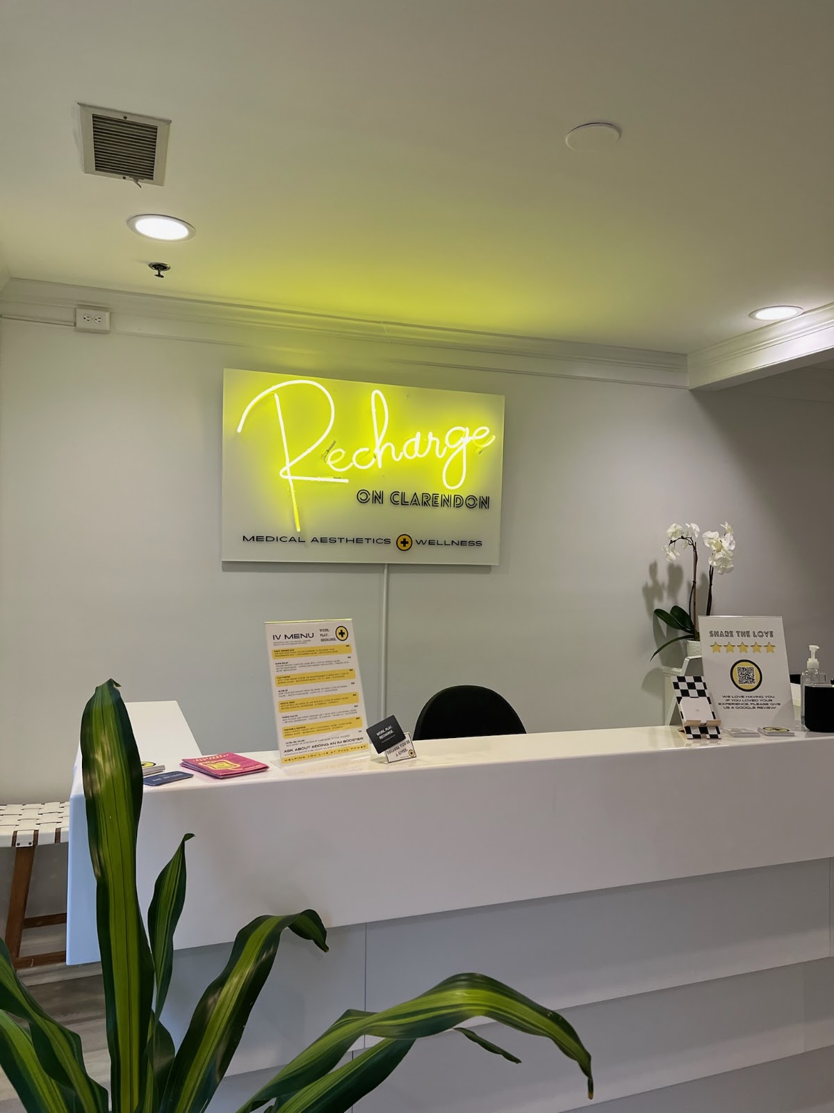 Recharge on Clarendon Medspa