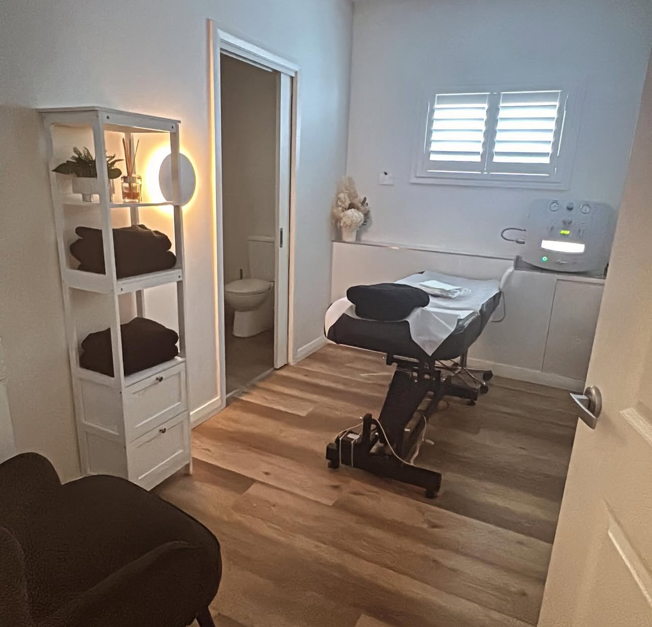 Coloniq - Colon Hydrotherapy - Penrith